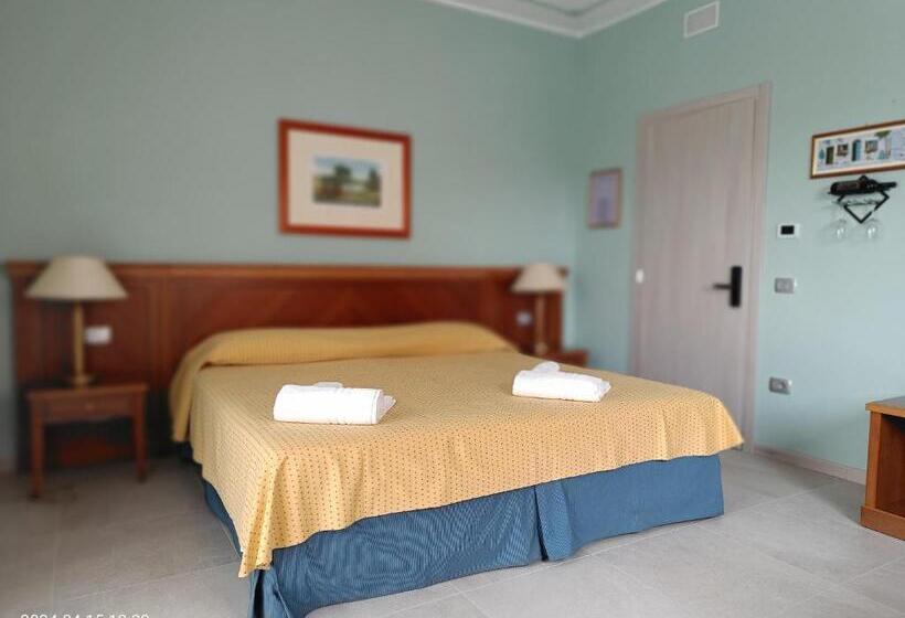 חדר סופריור עם מיטת קינג, Villa Mariana Bed And Breakfast