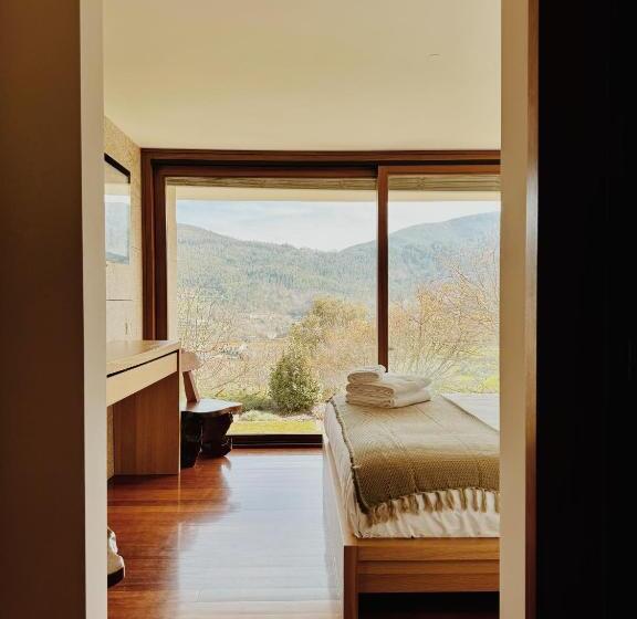 デラックスルーム, Quinta Trindade