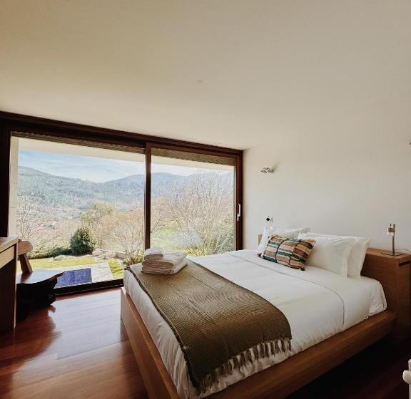 デラックスルーム, Quinta Trindade