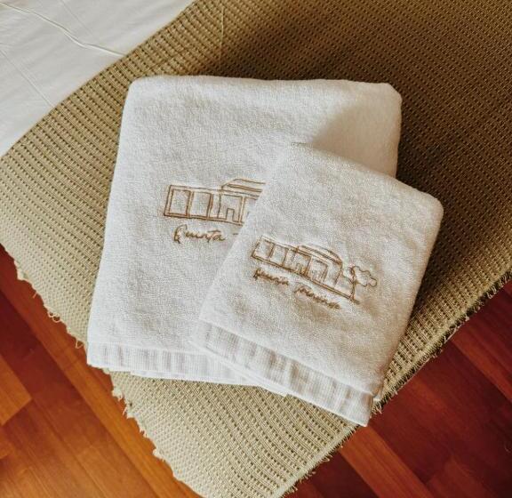 デラックスルーム, Quinta Trindade