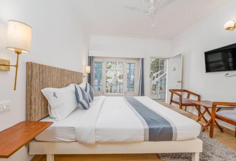 سوئیت 2 خوابه, White House Mussoorie