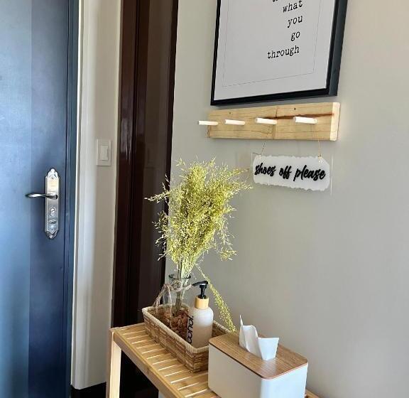 استودیوی استاندارد با چشمانداز دریا, Condo In Lapu Lapu City