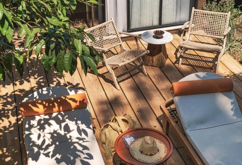 جناح جونيور, Yazz Collective