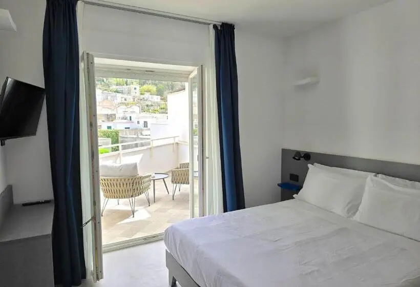 اتاق استاندارد, A&a Rooms