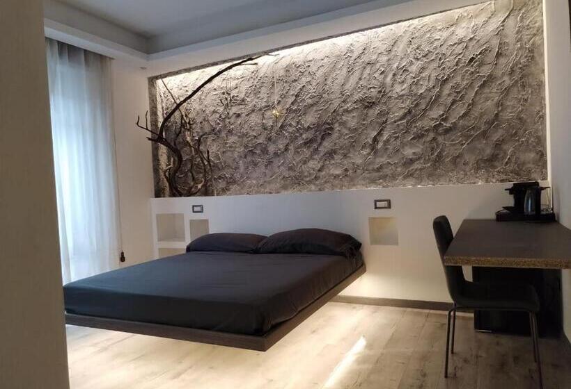 Номер Стандарт с Гидромассажем, Royal Retreat