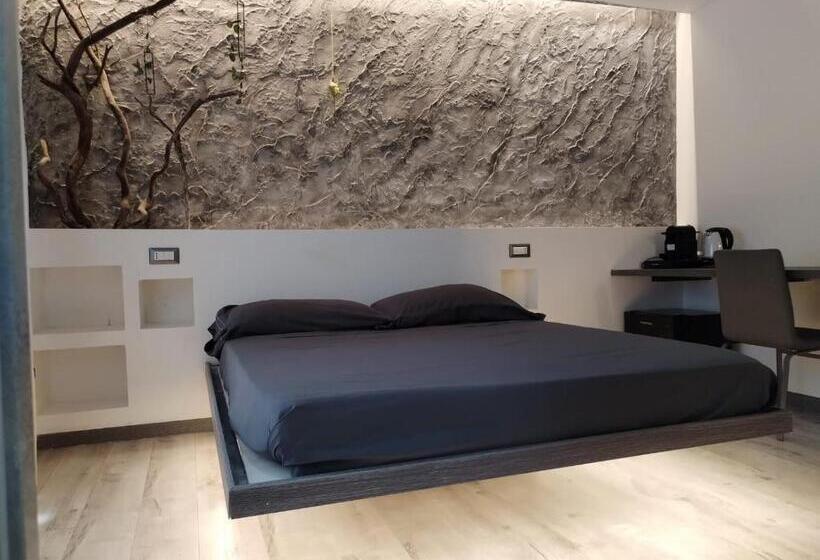 Номер Стандарт с Гидромассажем, Royal Retreat