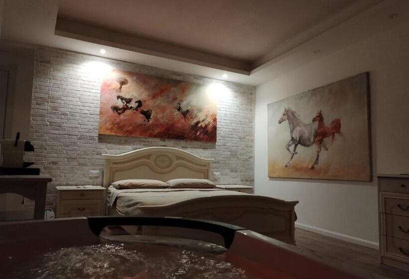 Номер Стандарт с Гидромассажем, Royal Retreat