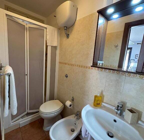 Pokój Ekonomiczny, Mareblu