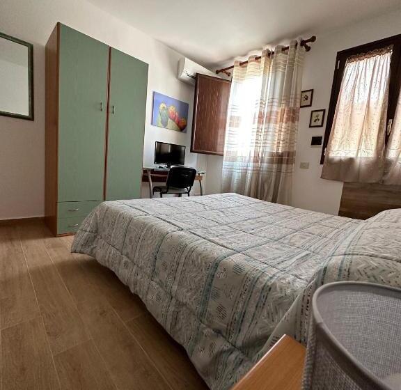 Pokój Ekonomiczny, Mareblu