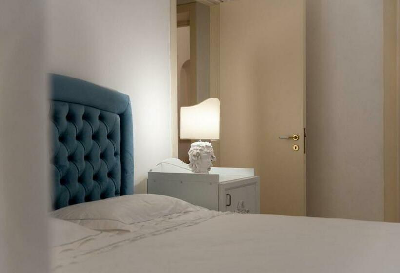 スイート, Palazzo De Mori