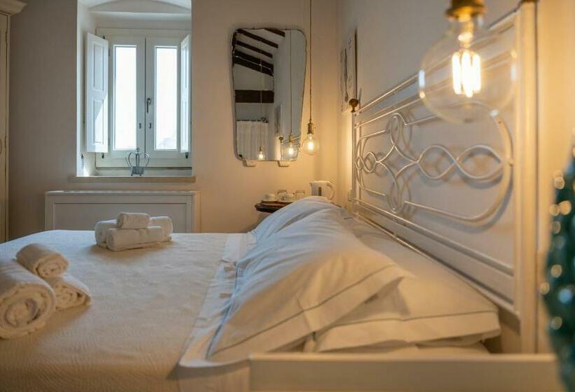 クラシックルーム, Palazzo De Mori