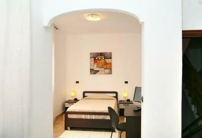 اتاق استاندارد با بالکن, Villa Marogna