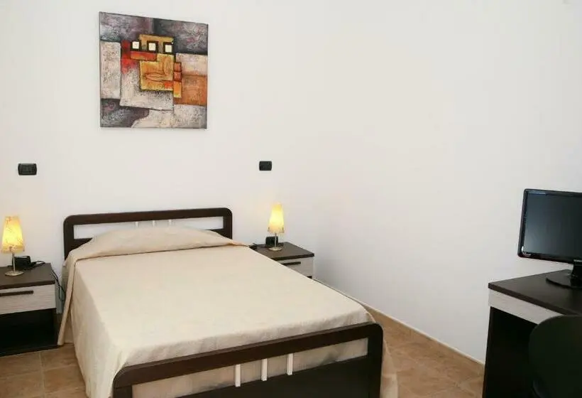 اتاق استاندارد با بالکن, Villa Marogna