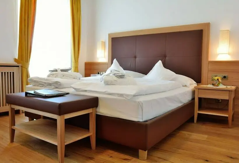 Comfort-huone, Family Hotel Posta