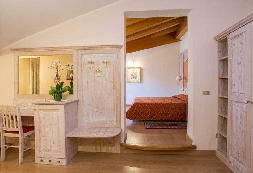 חדר דלוקס, Al Prato