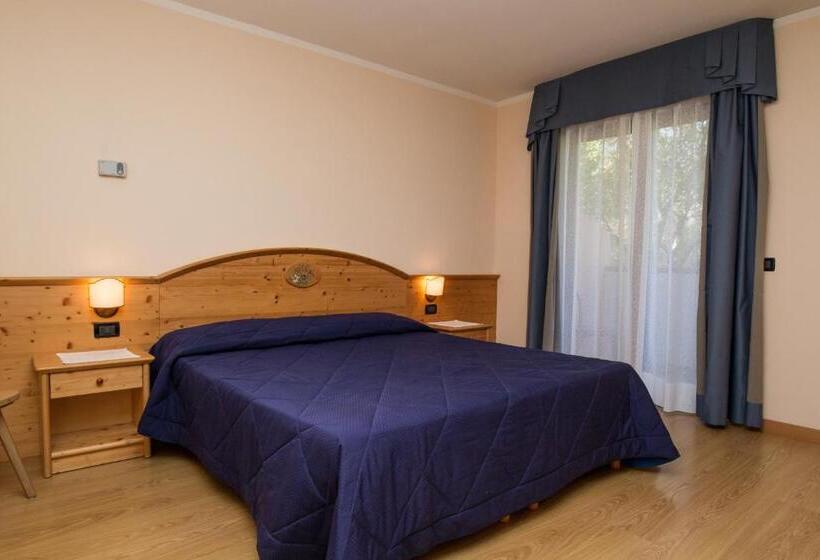 דירת שני חדרים, Al Prato