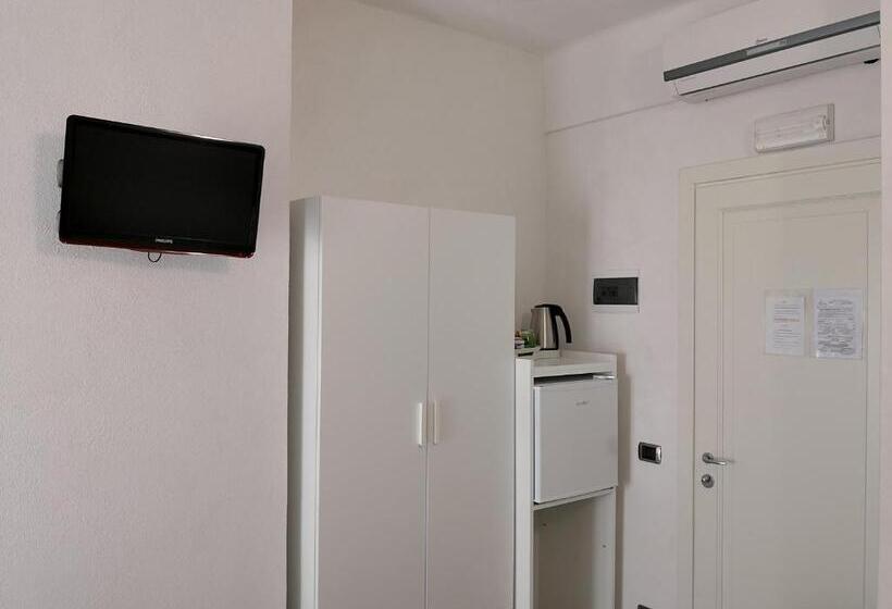 Номер Стандарт, Albergo Al Carugio