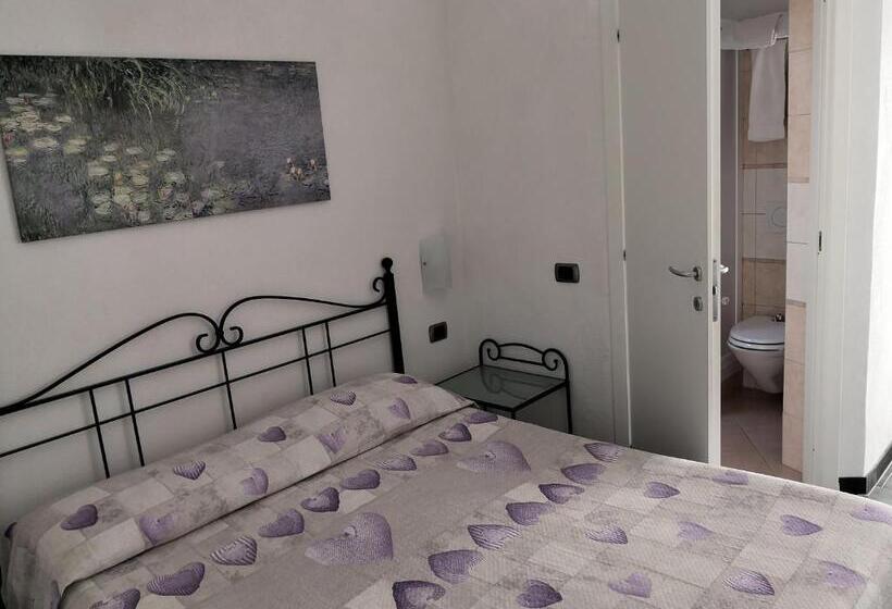 Номер Стандарт, Albergo Al Carugio
