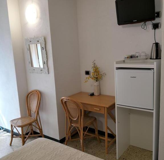 Номер Стандарт, Albergo Al Carugio