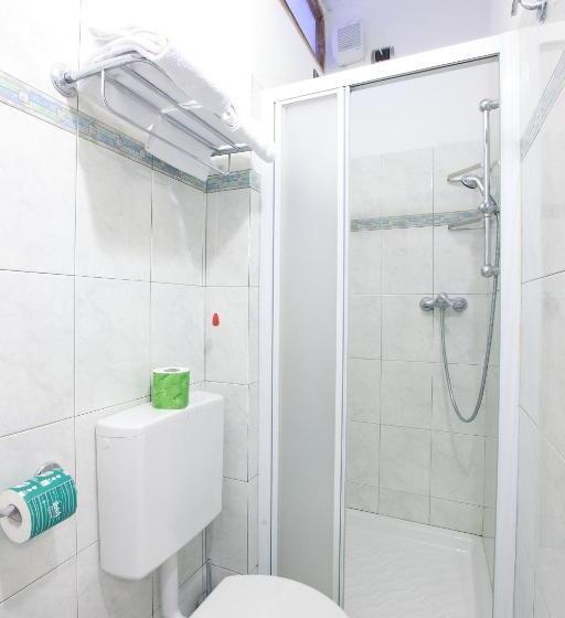 Номер Стандарт, Albergo Al Carugio