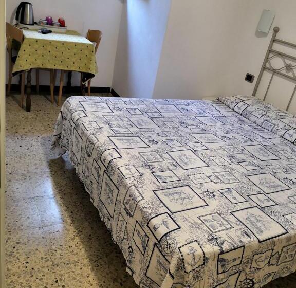 Номер Стандарт, Albergo Al Carugio