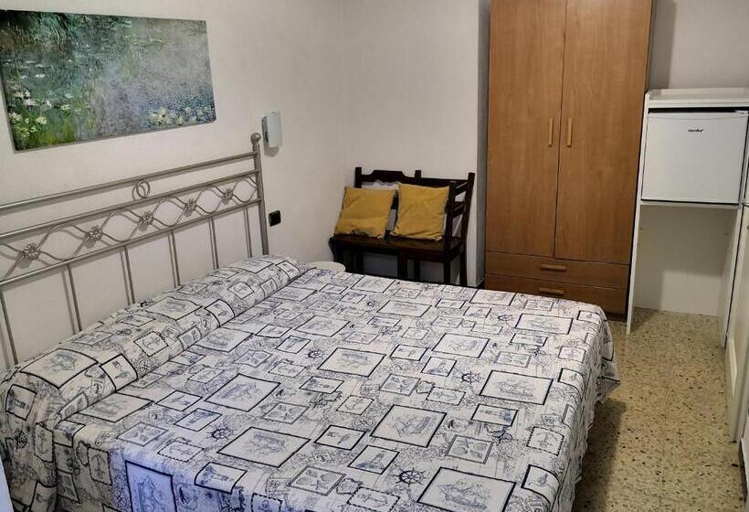 Номер Стандарт, Albergo Al Carugio