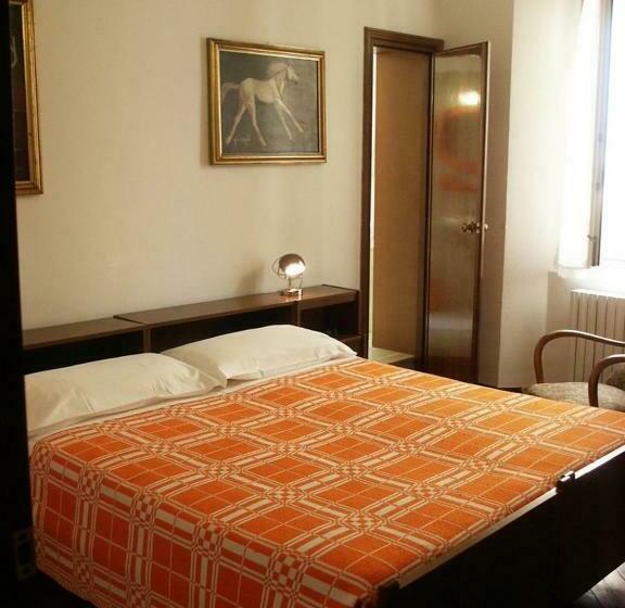 اتاق استاندارد, Albergo Corona