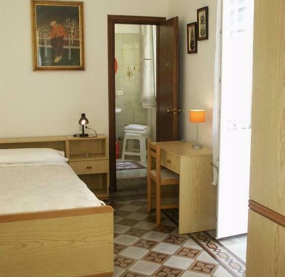 اتاق استاندارد, Albergo Corona