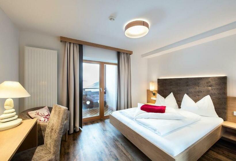 חדר סטנדרט, Alpenfrieden