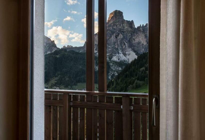 4인용 스탠다드 룸, Arlara