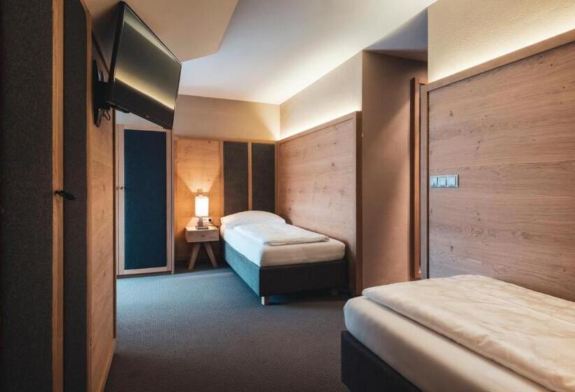 스탠다드 룸, Arlara