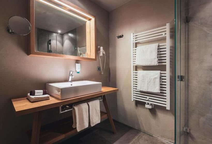 스탠다드 룸, Arlara