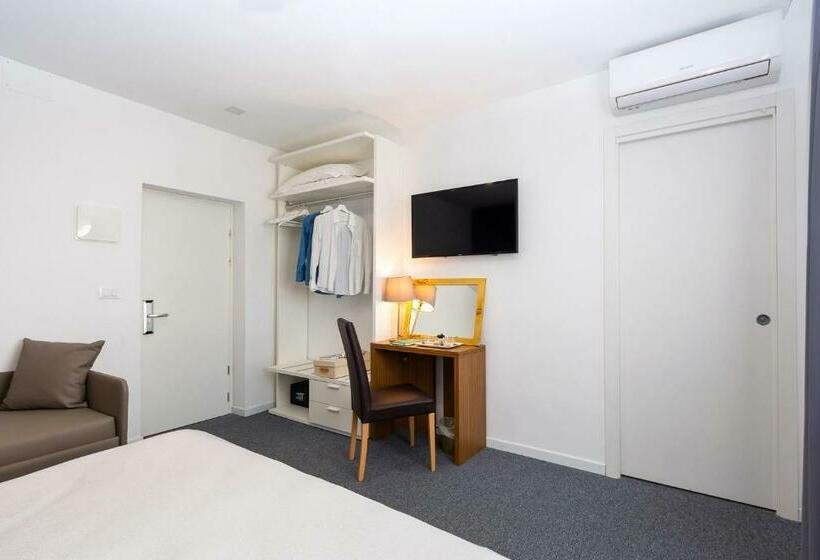 Номер Стандарт, Aurora