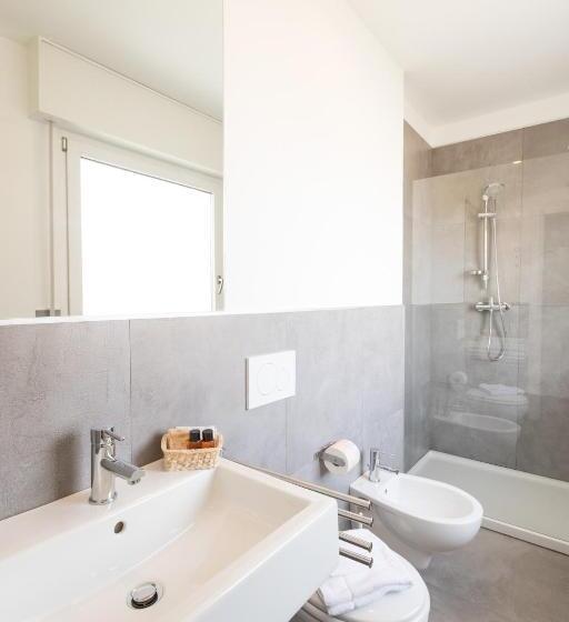 Quarto Deluxe, Aurora