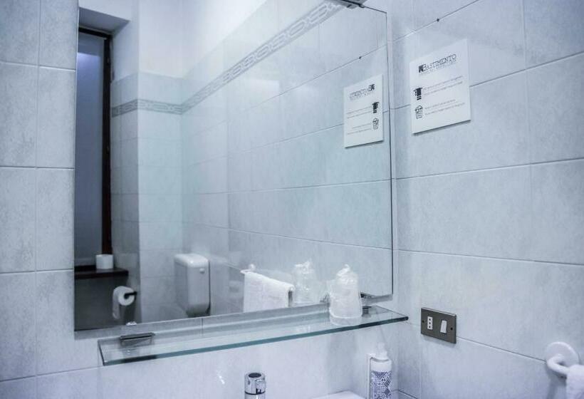 スタンダードスタジオ, Bastimento