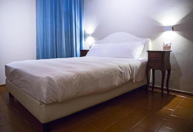 غرفة إقتصادية, Bastimento