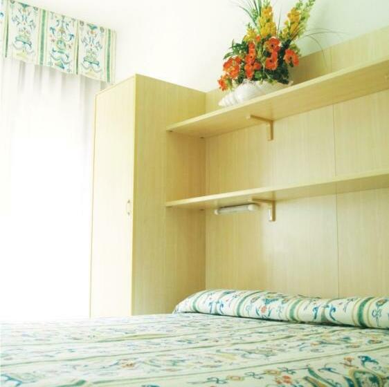 חדר סטנדרט עם מרפסת, Fabris