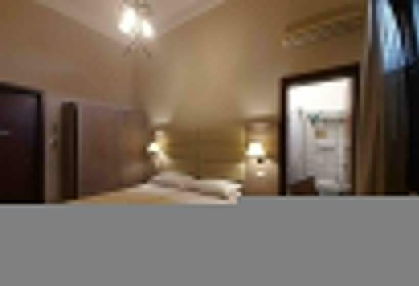 غرفة قياسية, Ghibli