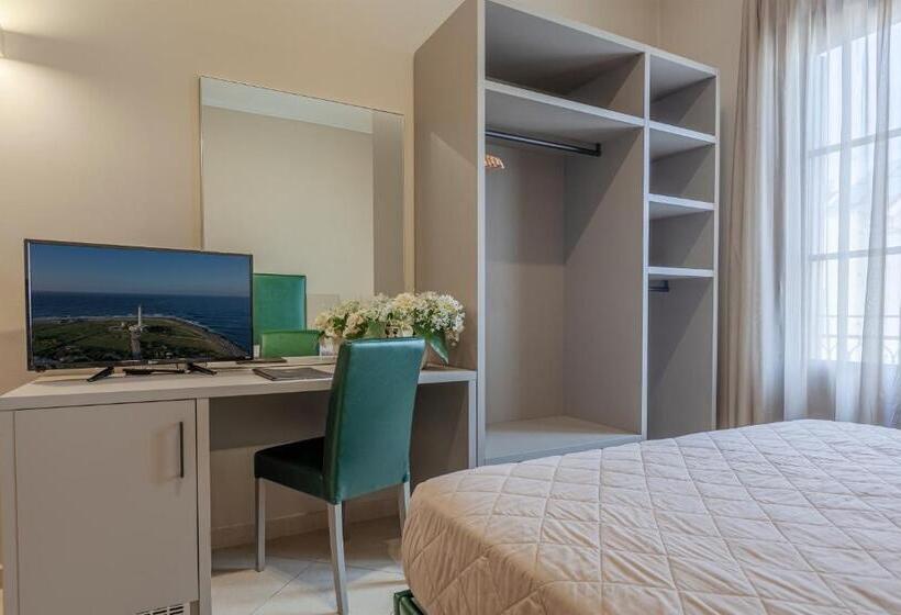 Comfort room with balcony, Ghibli