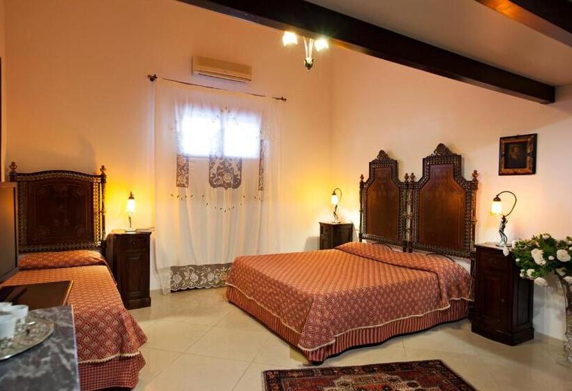 غرفة عائلية, Ghibli