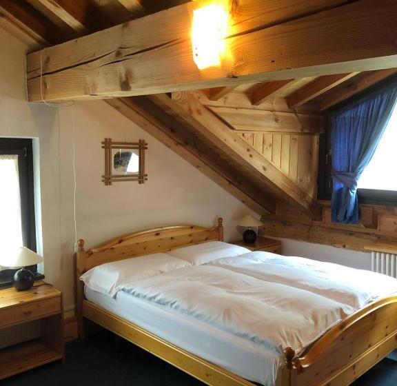 غرفة عائلية, Gran Baita