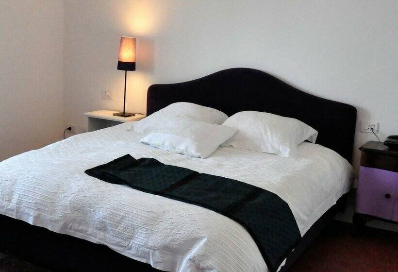 חדר סטנדרט נוף לאגם, Il Caminetto Montefiascone