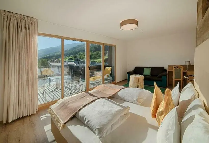 Perhesviitti, Kristall