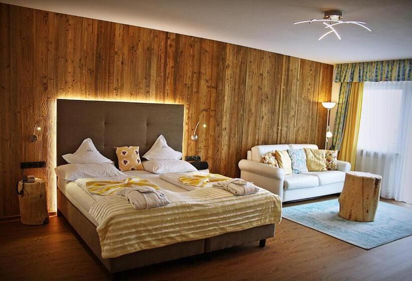 סוויטת סופריור, Kristall