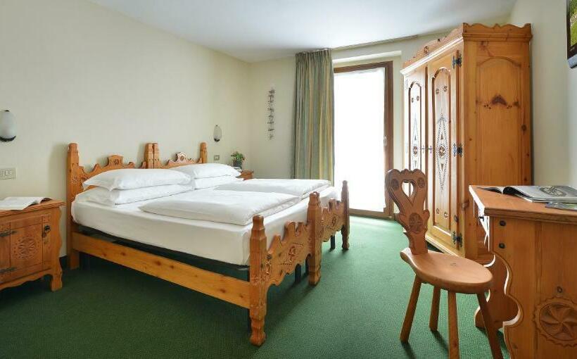 غرفة قياسية, Loredana