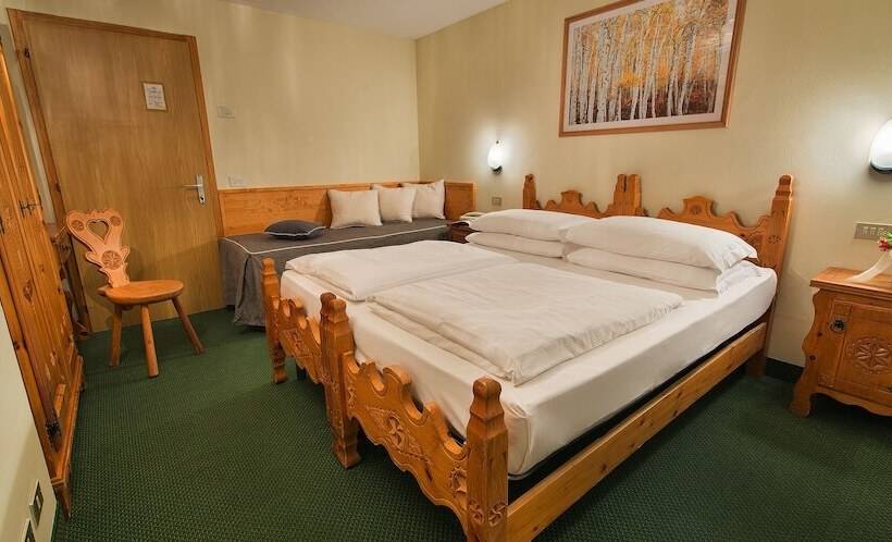 غرفة كومفورت, Loredana