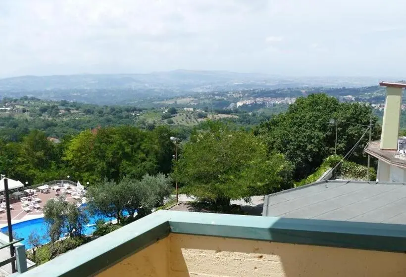 Standard Yhden Hengen Huone, L'ulivo