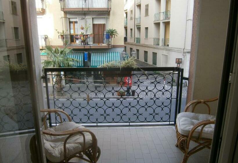 スタンダードルーム, Milanesina