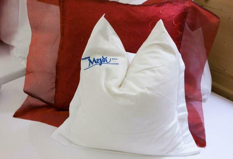 غرفة سوبيريور, Mountain Hotel Mezdì