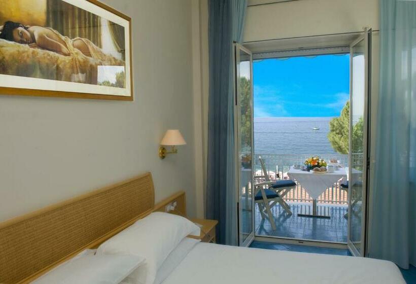 带海景的标准房, Pensione Reale